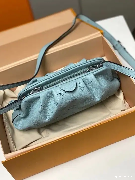 Cheap LOUIS MINI SCALA POUCH VUITTON 0523
